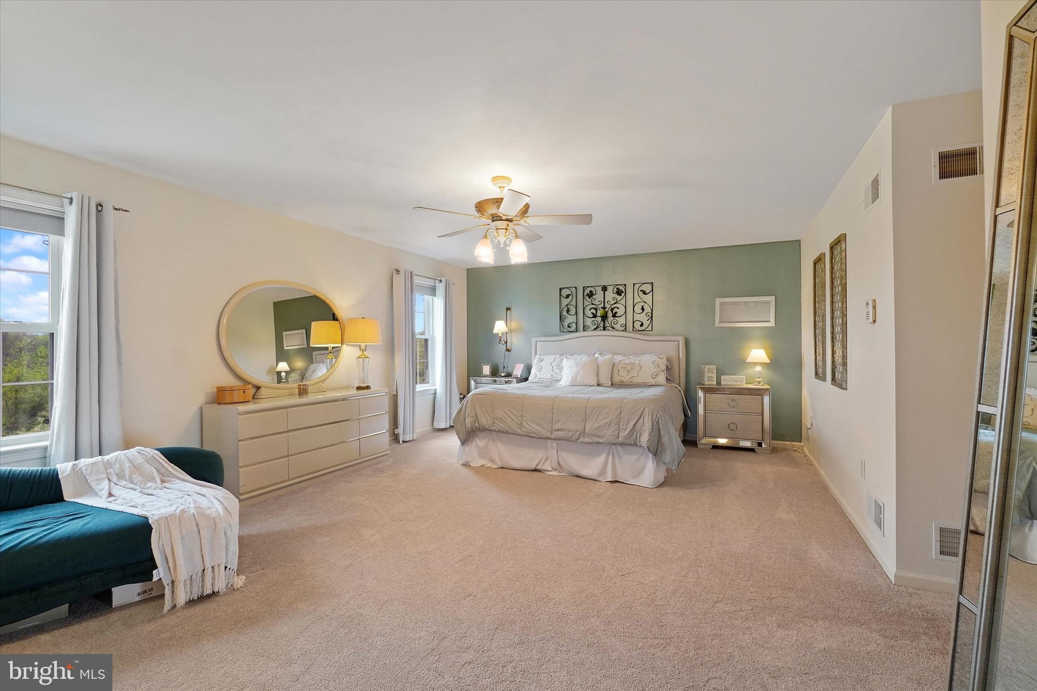 1609 Guildford Lane York, PA 17404 - Photo 29 of 63