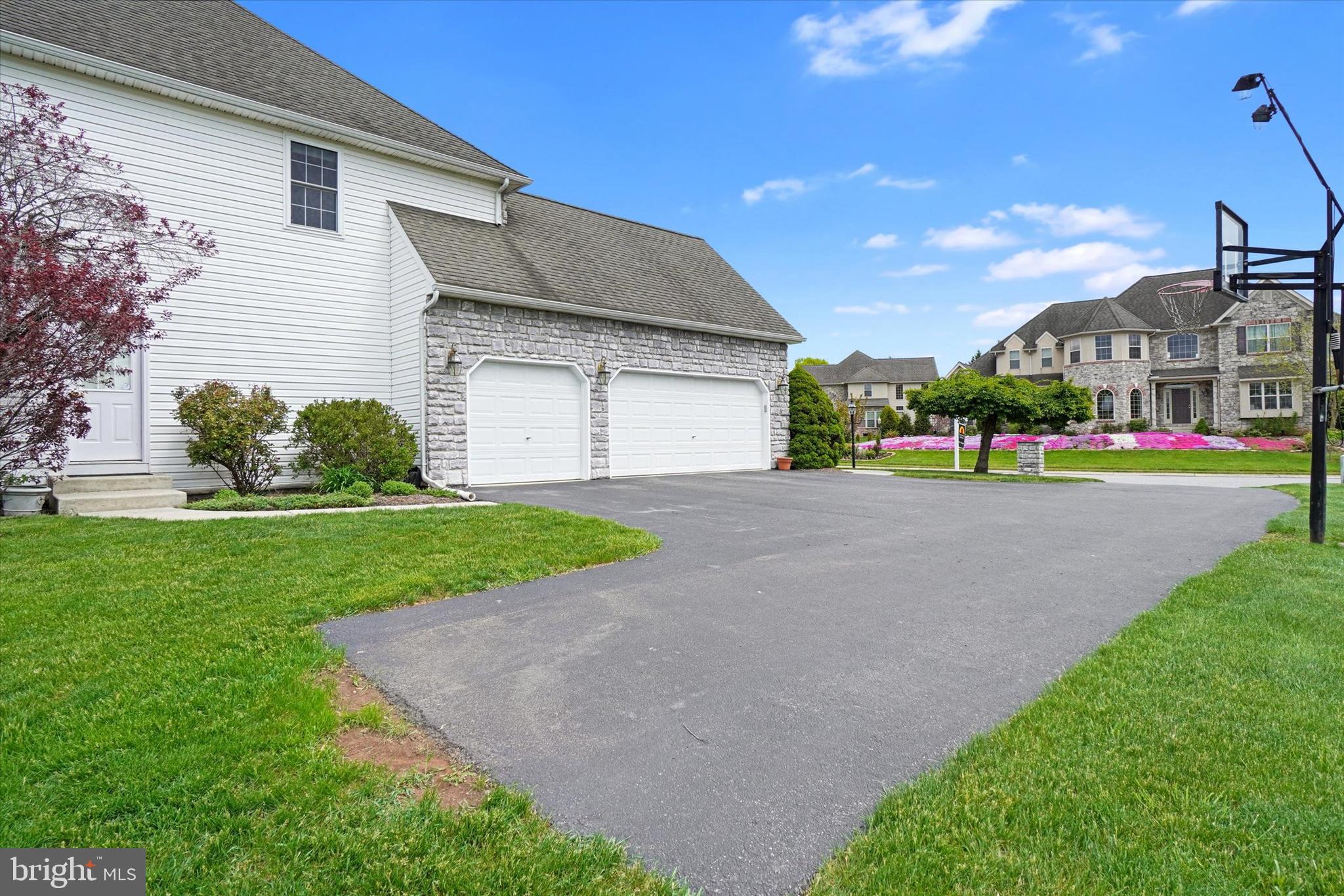 1609 Guildford Lane York, PA 17404 - Photo 55 of 63