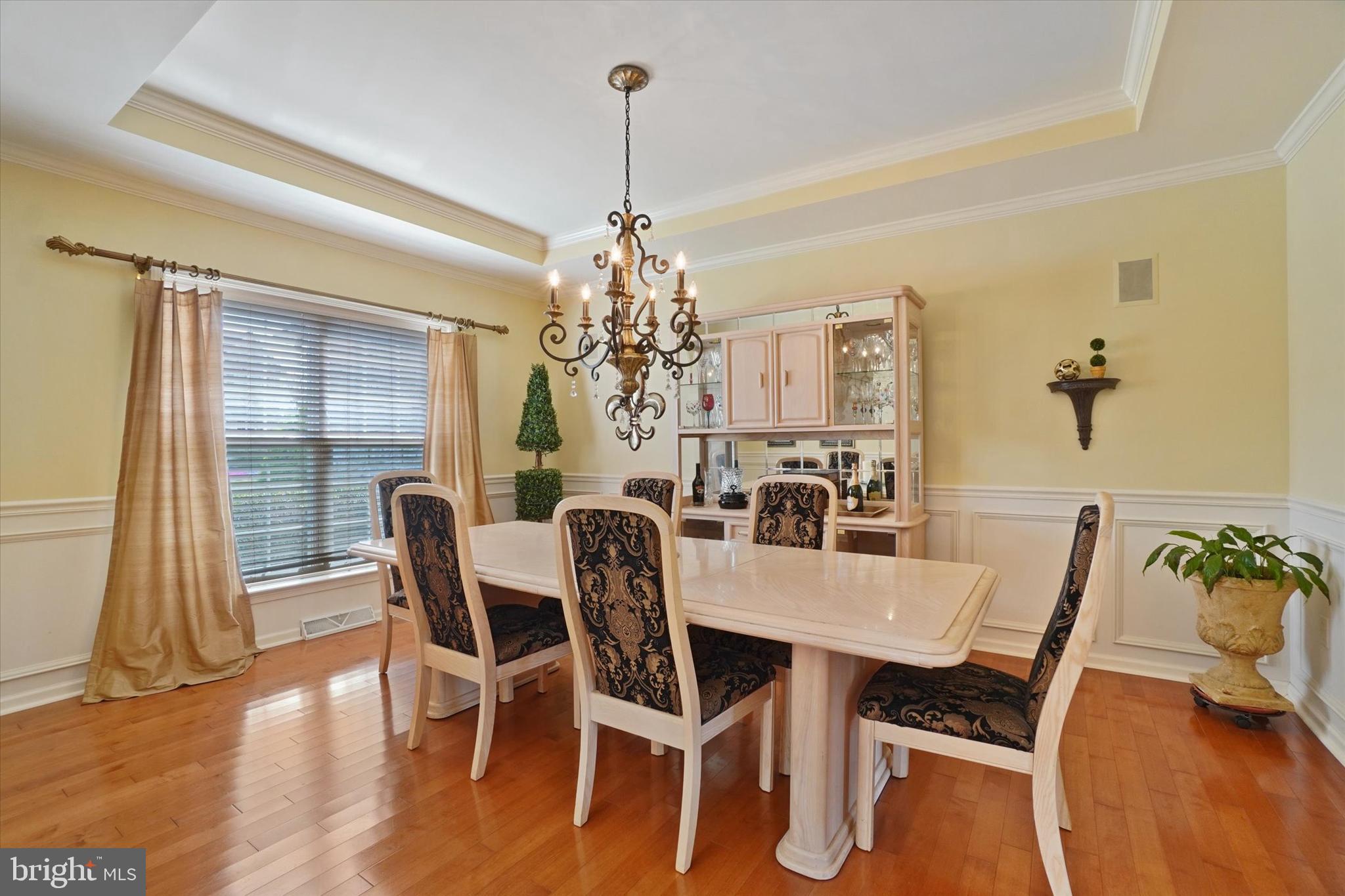1609 Guildford Lane York, PA 17404 - Photo 8 of 63