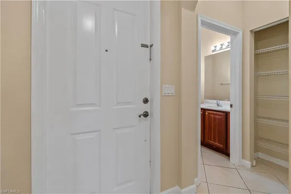 $2,600 | 7009 Romana Way, Unit 1605, Naples, FL 34119