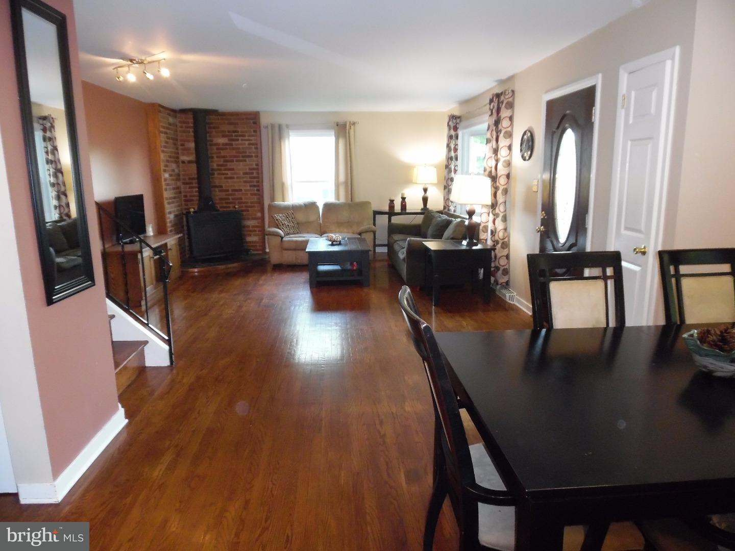 1260 Beverly Road Warminster, PA 18974 - Photo 3 of 21