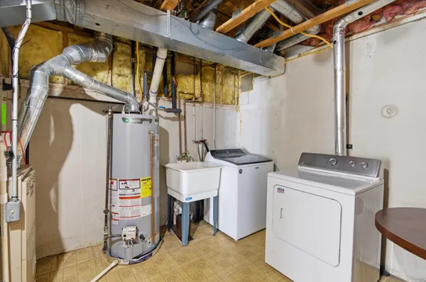 $439,000 | 4344 Hillside Drive, Ann Arbor, MI 48105