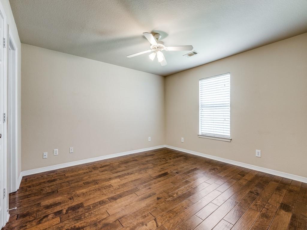 416 Scott Lane Pilot Point, TX 76258 - Photo 10 of 12