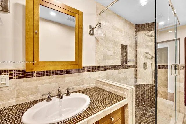 $12,500 | 6630 Southwest 102nd Street, Unit 6630, Pinecrest, FL 33156