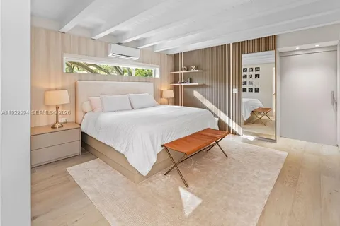 $5,295,000 | 4095 Battersea Road, Miami, FL 33133