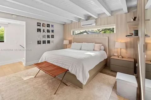 $5,295,000 | 4095 Battersea Road, Miami, FL 33133
