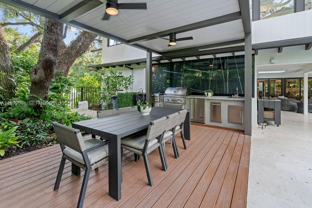 4095 Battersea Road Miami, FL 33133 - Photo 66 of 82