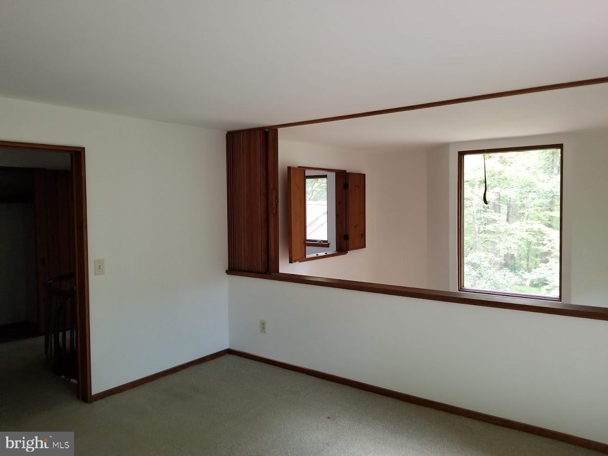 7073 Ely Road New Hope, PA 18938 - Photo 21 of 29 2nd Floor Bedroom Open to Below