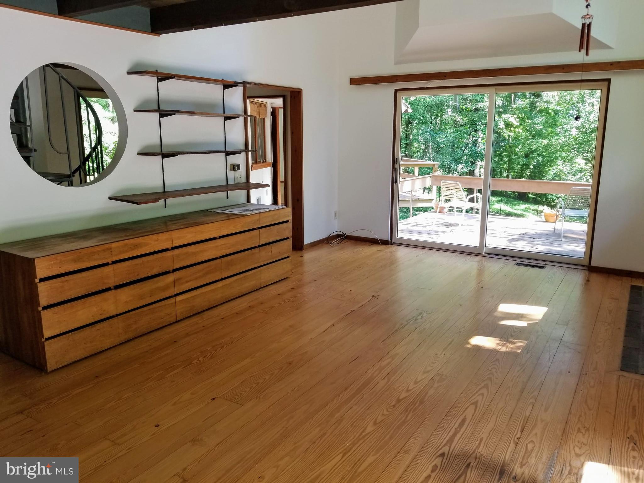 7073 Ely Road New Hope, PA 18938 - Photo 5 of 29