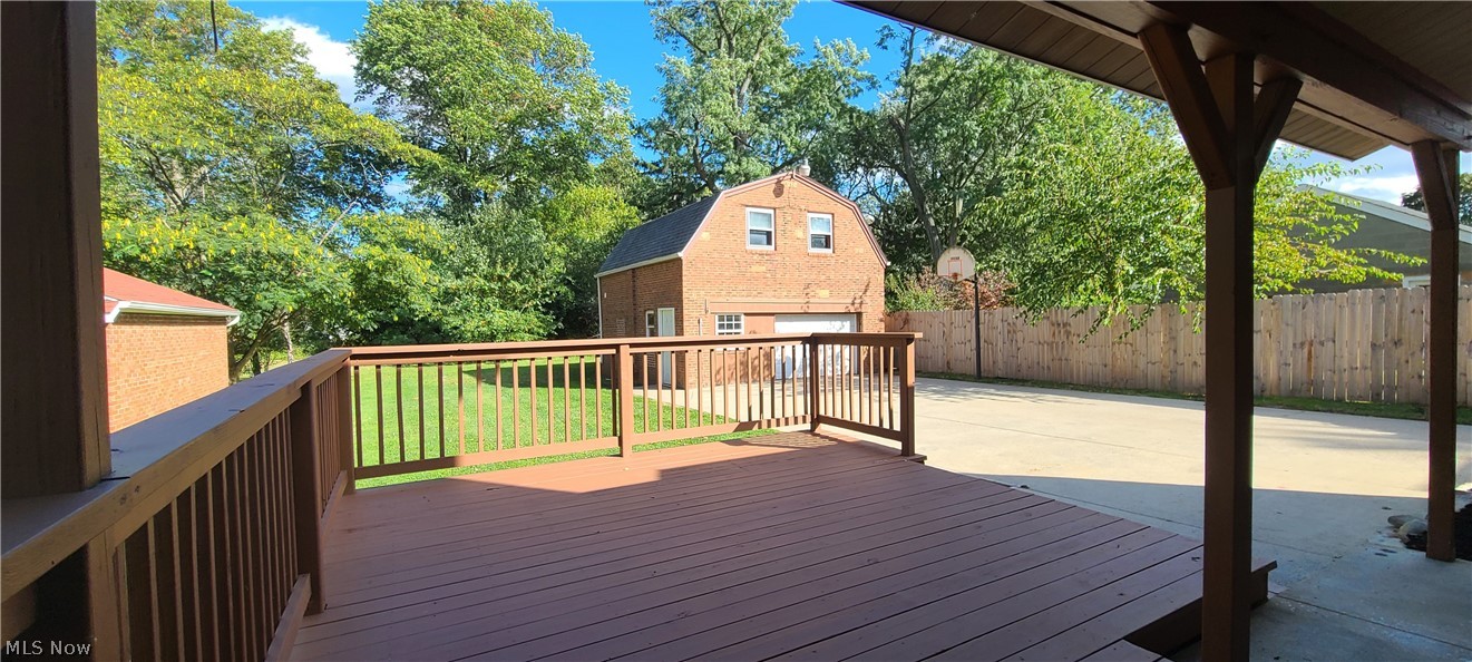 7079 Hopkins Road Mentor, OH 44060 - Photo 26 of 32