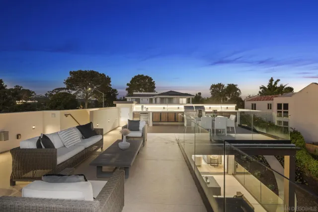 $5,478,000 | 5108 Gordon Lane, San Diego, CA 92109