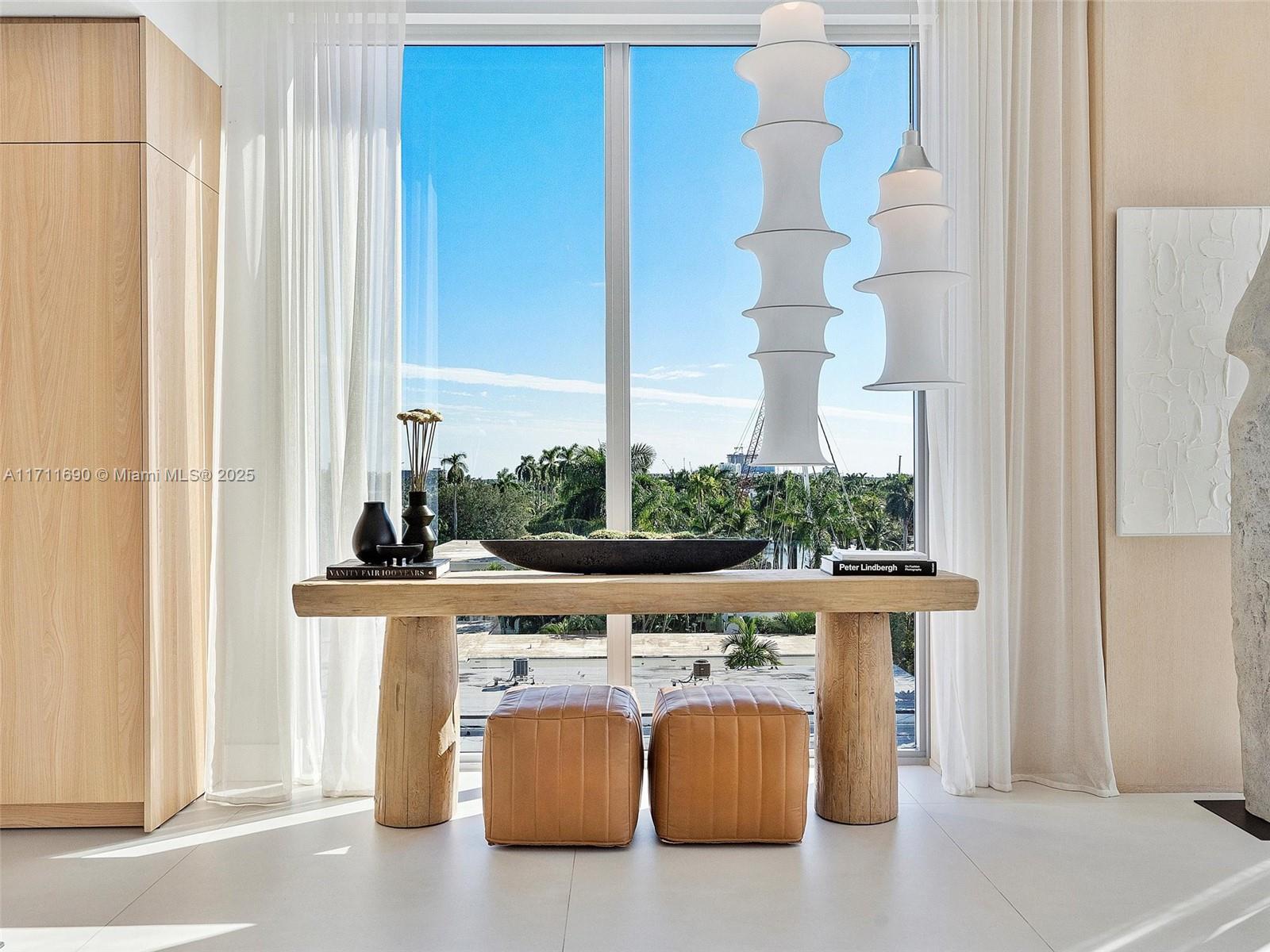 21 Isle Of Venice Drive, Unit PH1 Fort Lauderdale, FL 33301 - Photo 11 of 21 a view of entryway with furniture