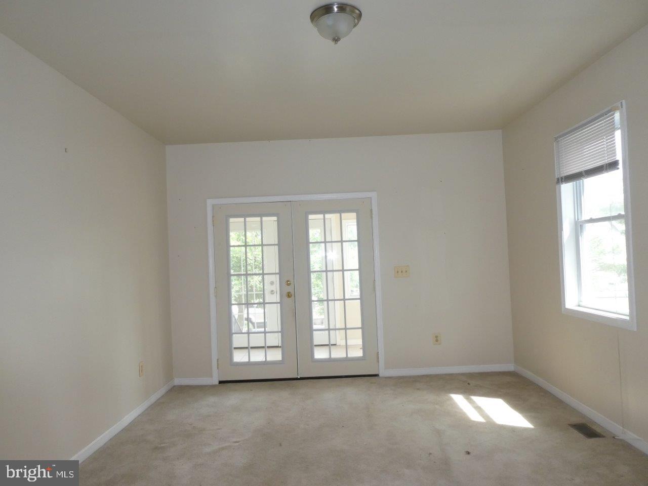 4908 Harford Road Baltimore, MD 21214 - Photo 5 of 18