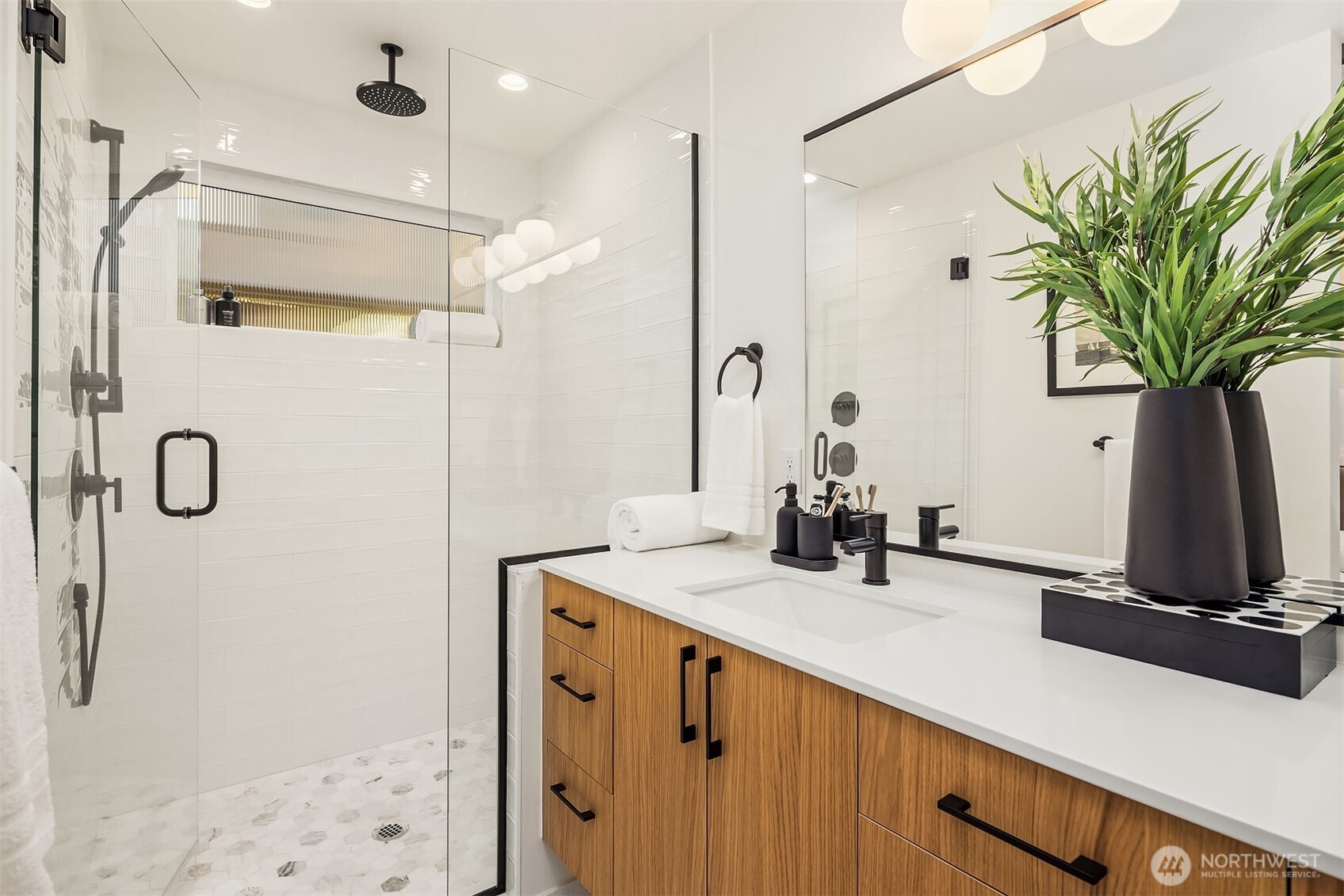 1723 Northwest 63rd Street Seattle, WA 98107 - Photo 23 of 25