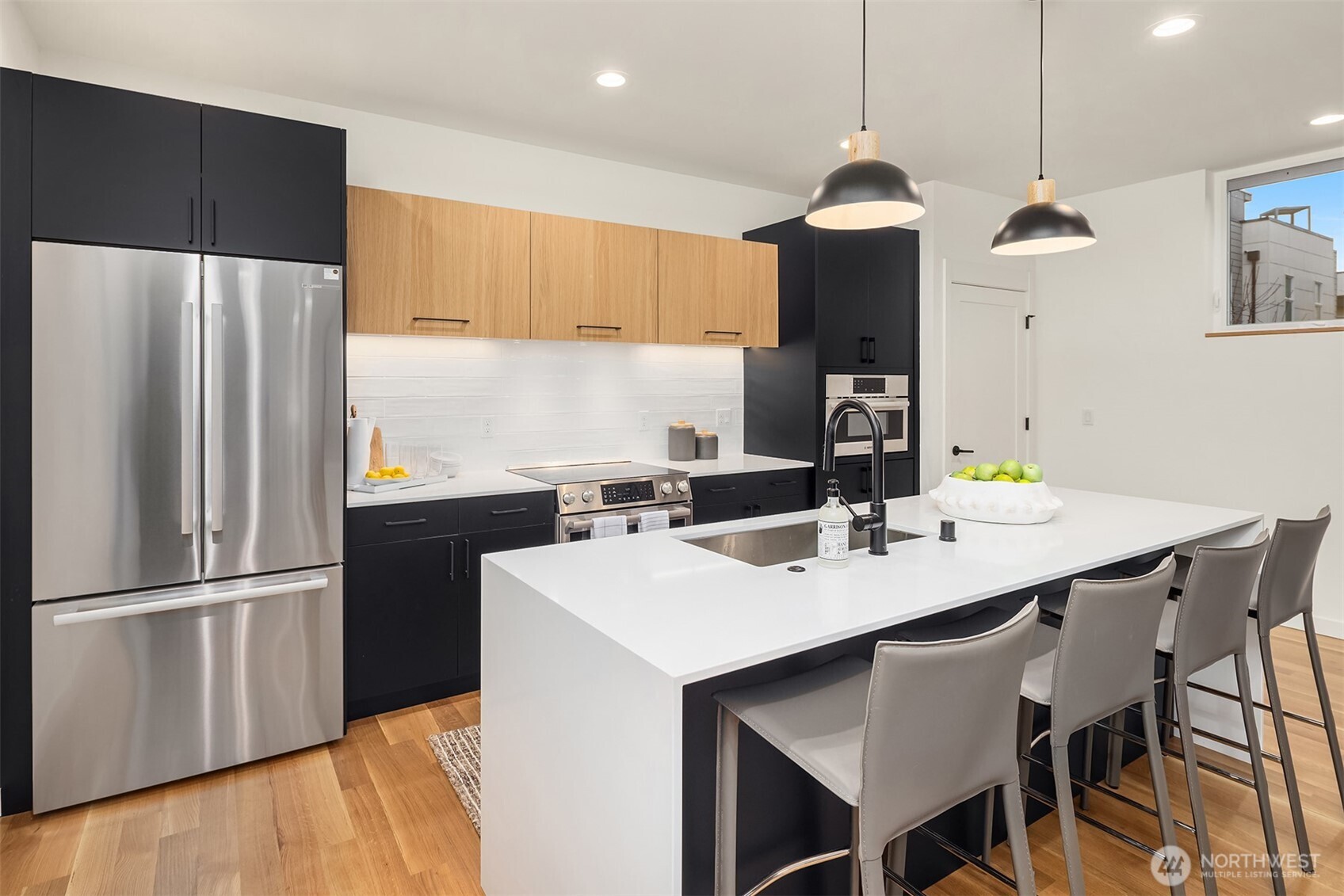 1723 Northwest 63rd Street Seattle, WA 98107 - Photo 9 of 25