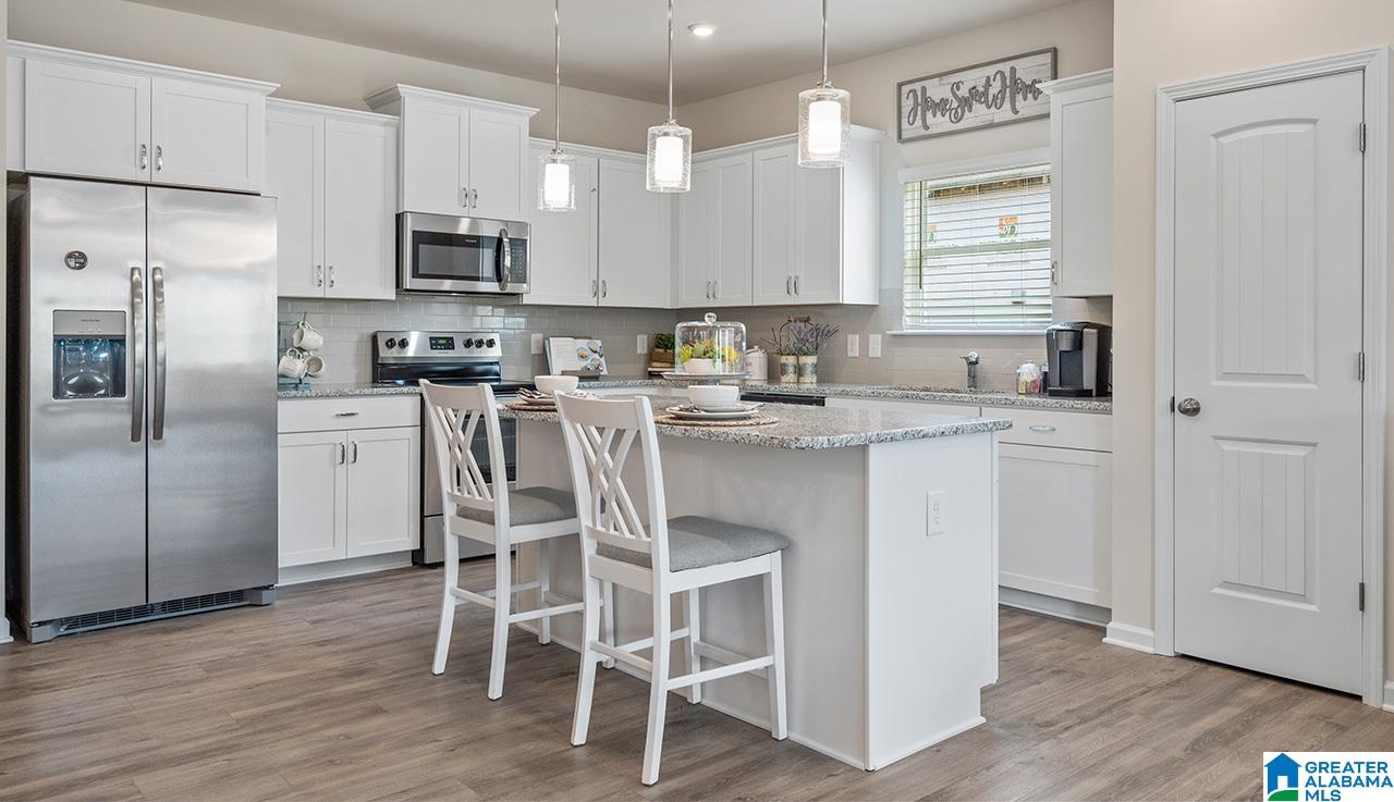 695 Ridgefield Drive Odenville, AL 35120 - Photo 5 of 13