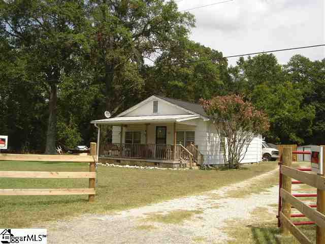 223 Cooper Bridge Road Woodruff, SC 29388 - Photo 3 of 3