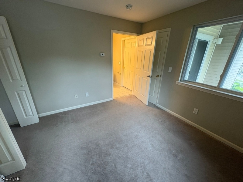 122 Falcon Ridge Way North, Unit 2 Hamburg, NJ 07419 - Photo 5 of 10