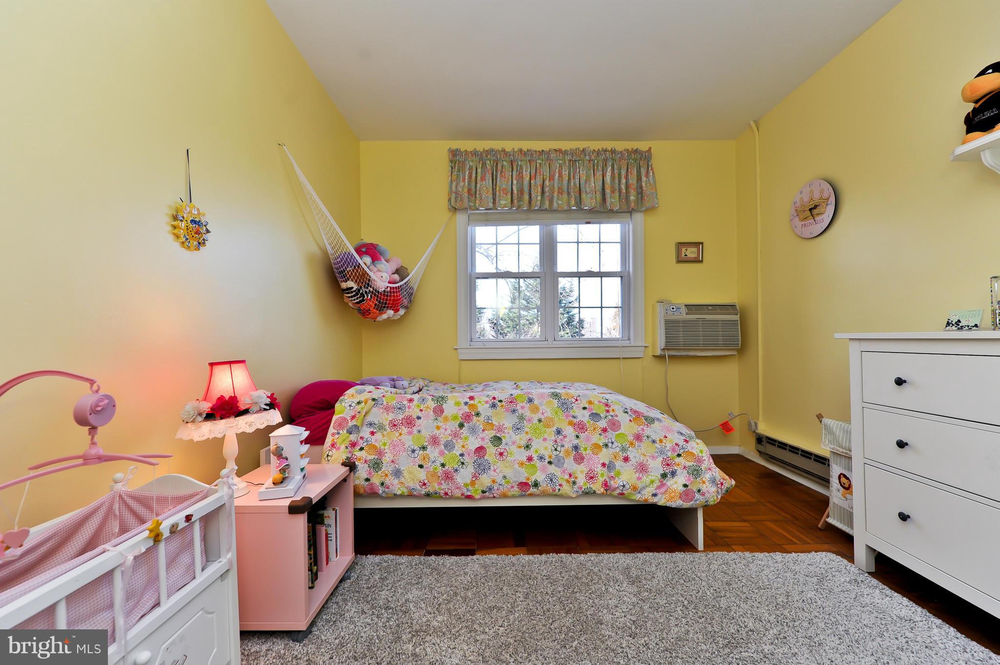 3739 Gunston Road Alexandria, VA 22302 - Photo 22 of 30 Bedroom