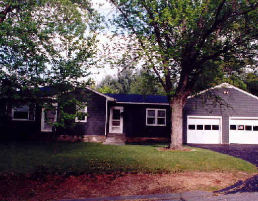 83 Wallace Road Sturbridge, MA 01566 - Photo 1 of 1