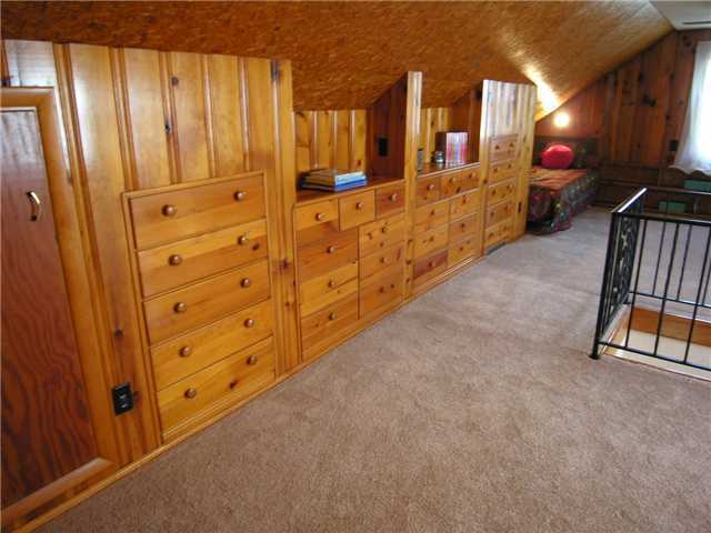 2081 Jervis Road Columbus, OH 43221 - Photo 12 of 18