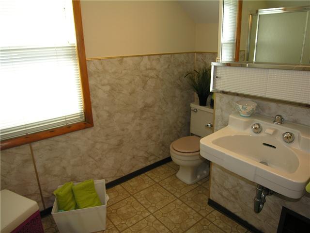 2081 Jervis Road Columbus, OH 43221 - Photo 13 of 18
