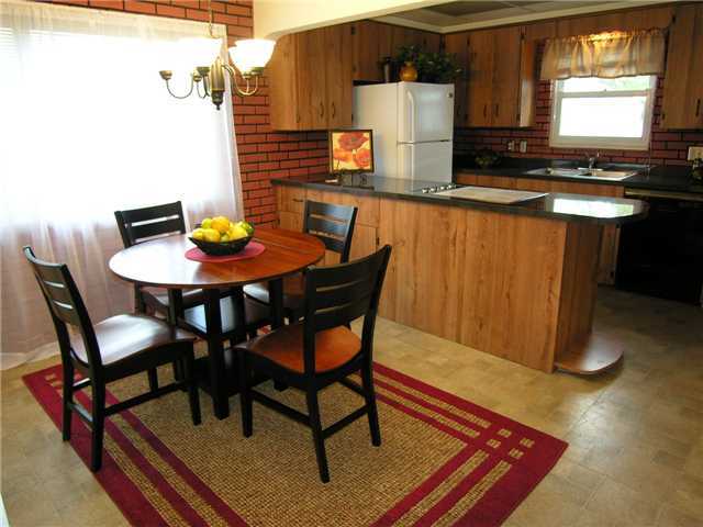 2081 Jervis Road Columbus, OH 43221 - Photo 3 of 18