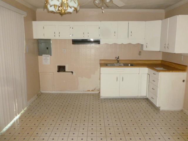 7819 Brennan Road Indianapolis, IN 46219 - Photo 8 of 10 Gallery Image 8