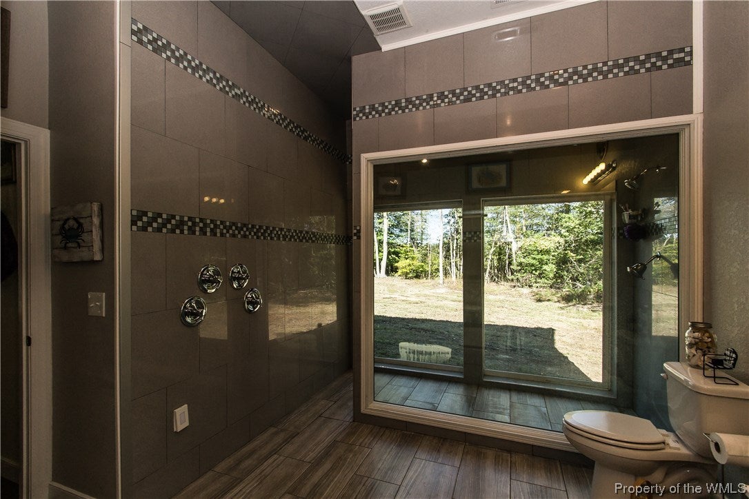 4471 Enos Road Gloucester, VA 23061 - Photo 19 of 23 Gallery Image 19