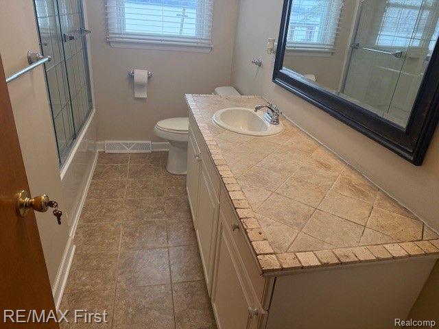 22001 Irwin Road Armada, MI 48005 - Photo 21 of 32