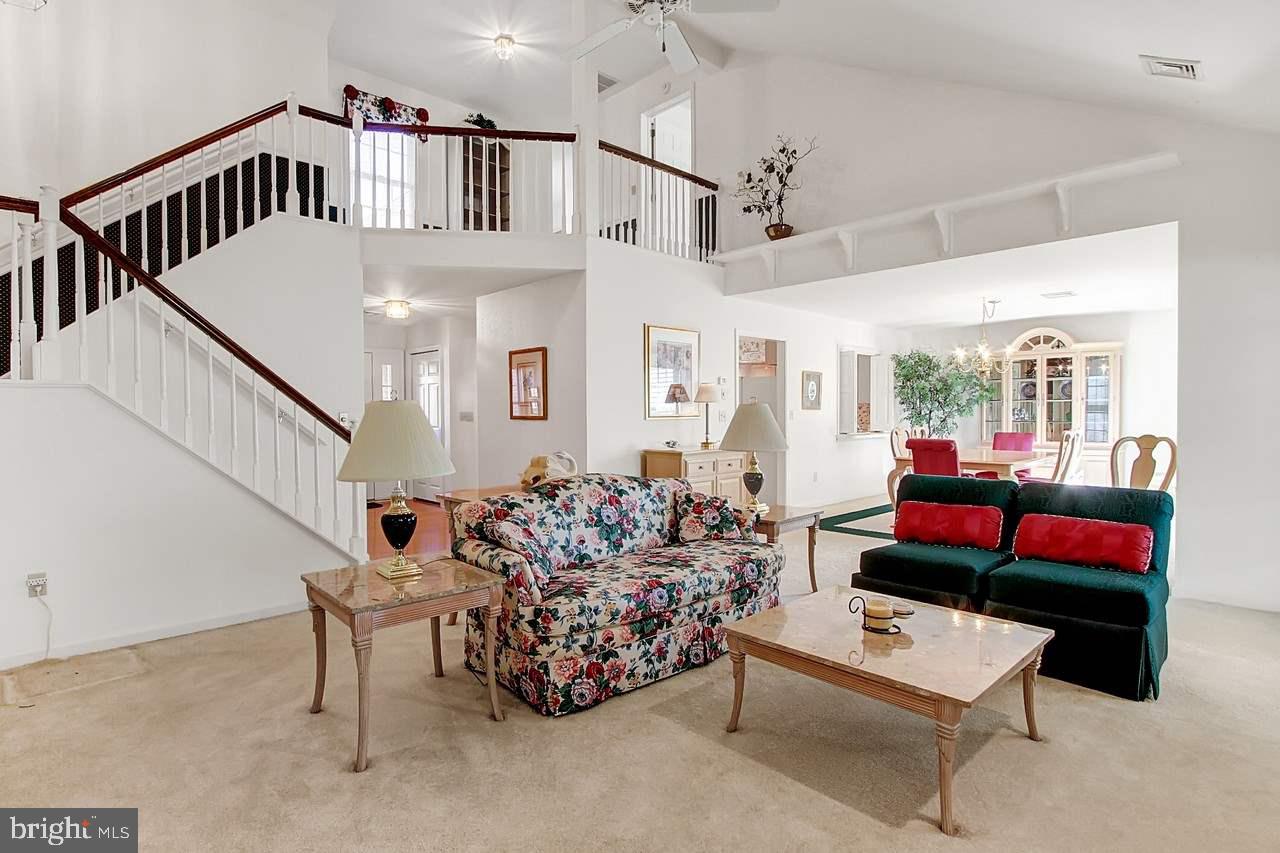 64 Leearden Road Hershey, PA 17033 - Photo 3 of 25 Gallery Image 3