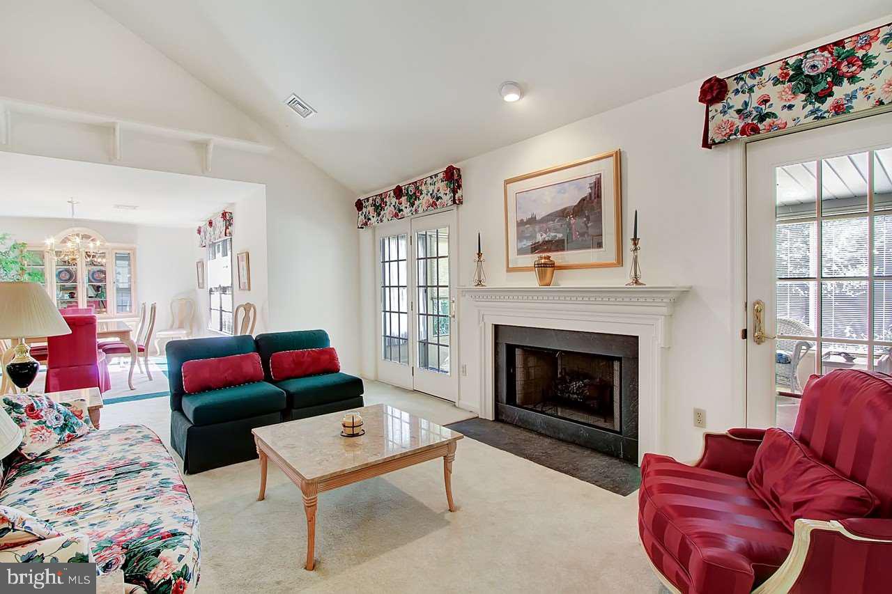 64 Leearden Road Hershey, PA 17033 - Photo 5 of 25 Gallery Image 5