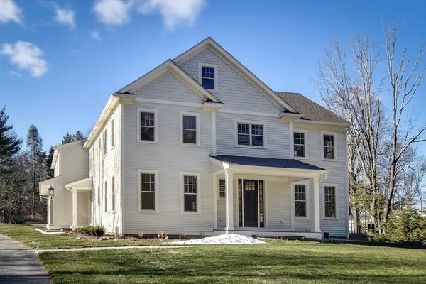 $3,550,000 | 93 Walpole Street, Dover, MA 02030