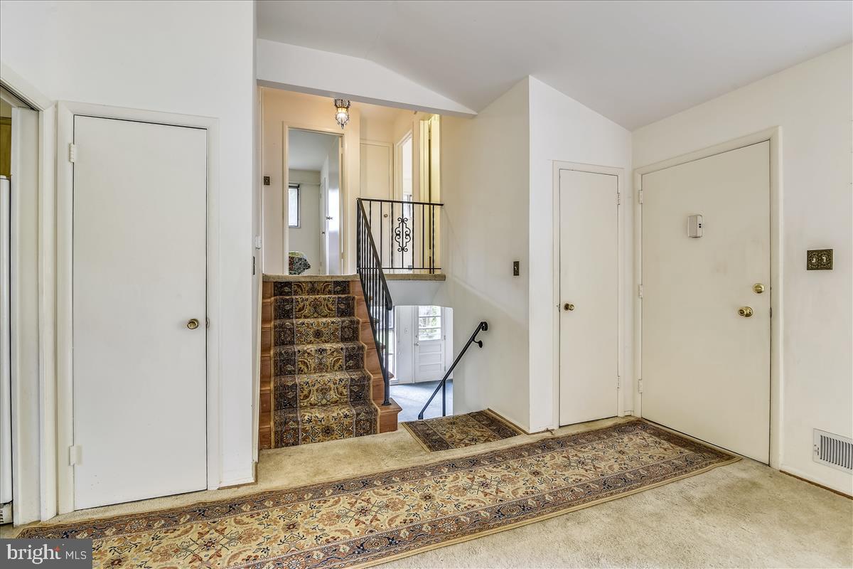 3538 Cornell Road Fairfax, VA 22030 - Photo 24 of 61 Entrance