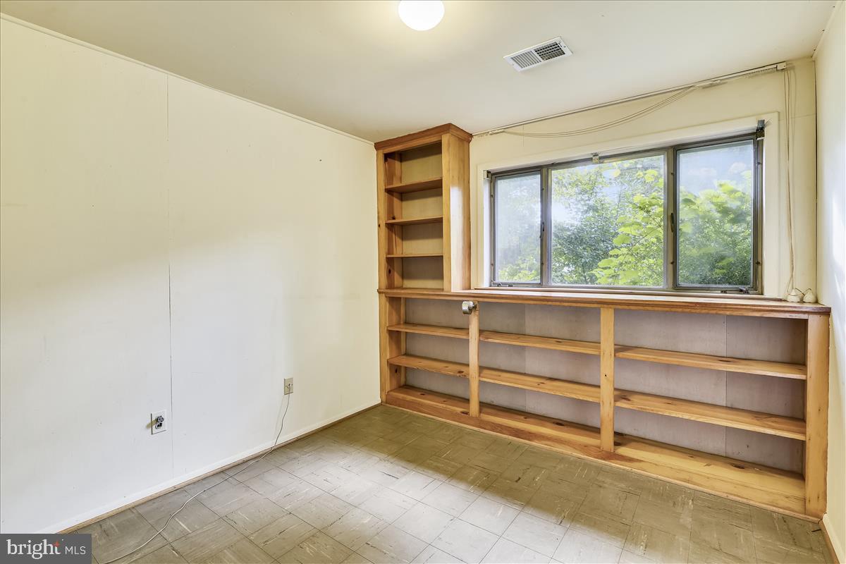 3538 Cornell Road Fairfax, VA 22030 - Photo 49 of 61 Office/den or could be used as 4th bedroom