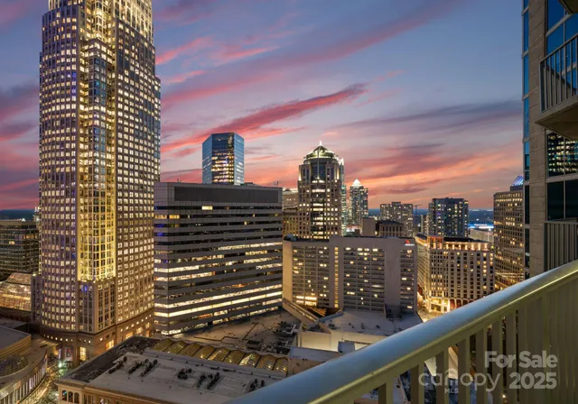 $650,000 | 210 North Church Street, Unit 2507, Charlotte, NC 28202
