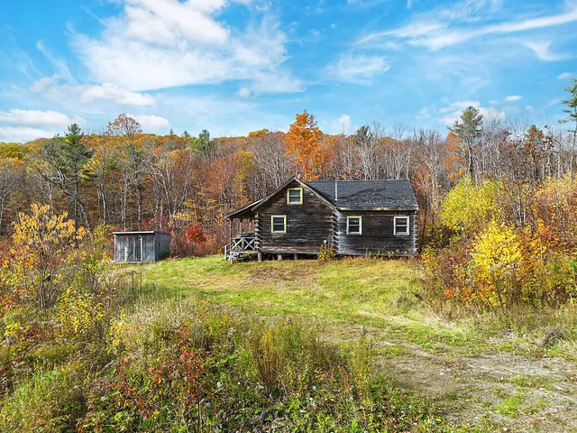 $99,900 | 1150 Parmenter Road, Palermo, ME 04354