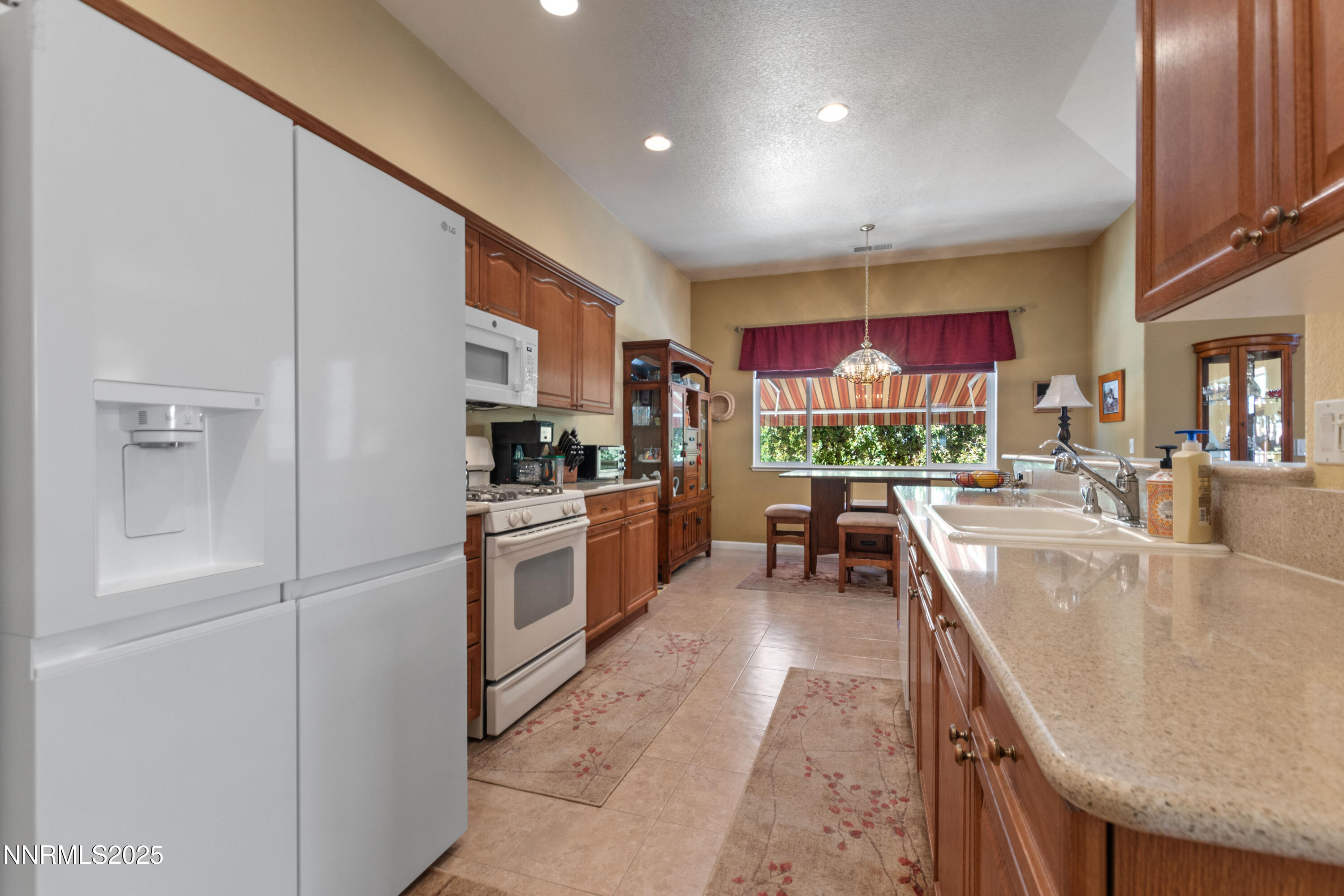 1719 Colavita Way Reno, NV 89521 - Photo 10 of 23 1719 Colavita Way (10 of 23)