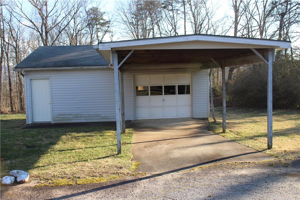 1909 Jamestown Road Morganton, NC 28655 - Photo 2 of 24 Gallery Image 2