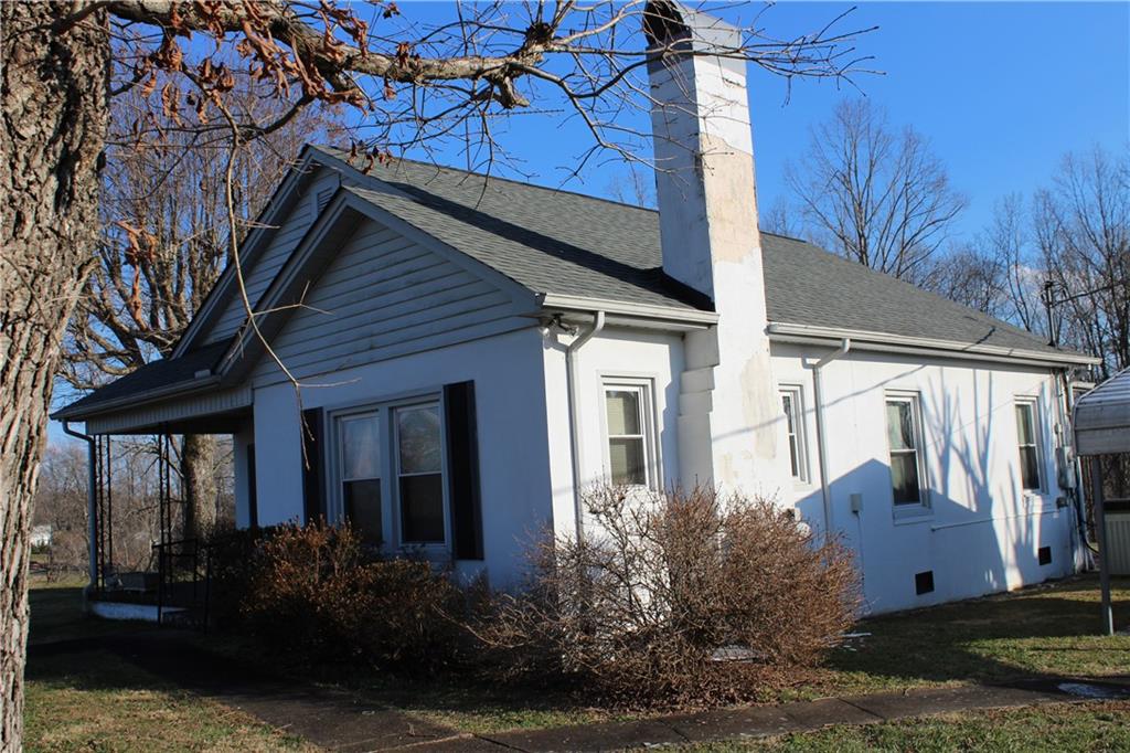1909 Jamestown Road Morganton, NC 28655 - Photo 12 of 24 Gallery Image 12