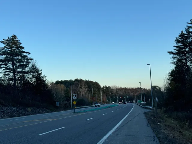 $250,000 | 450 West River Road, Augusta, ME 04330