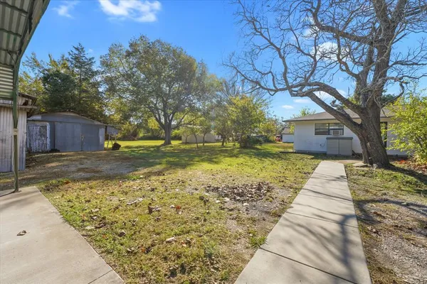$325,000 | 3751 Farm To Market Road 903, Farmersville, TX 75442