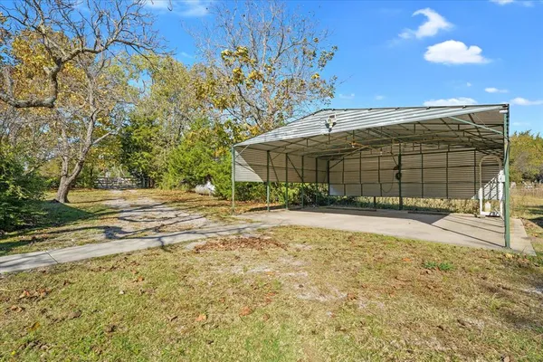 $325,000 | 3751 Farm To Market Road 903, Farmersville, TX 75442