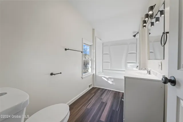 $220,000 | 124 Cottage Street, Ravena, NY 12143