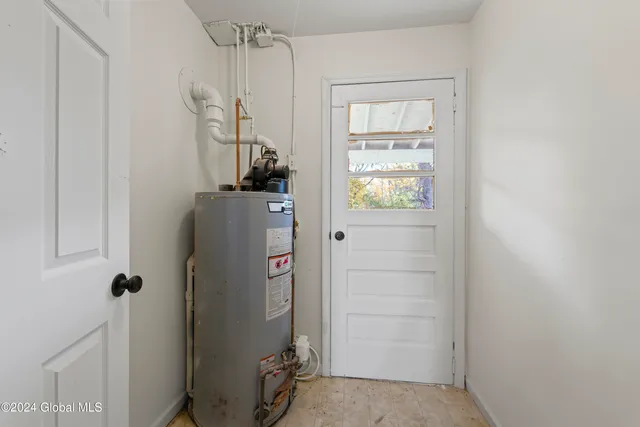 $220,000 | 124 Cottage Street, Ravena, NY 12143