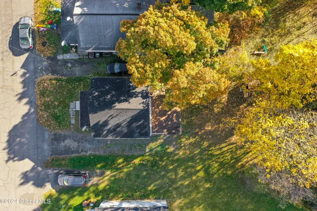 $220,000 | 124 Cottage Street, Ravena, NY 12143