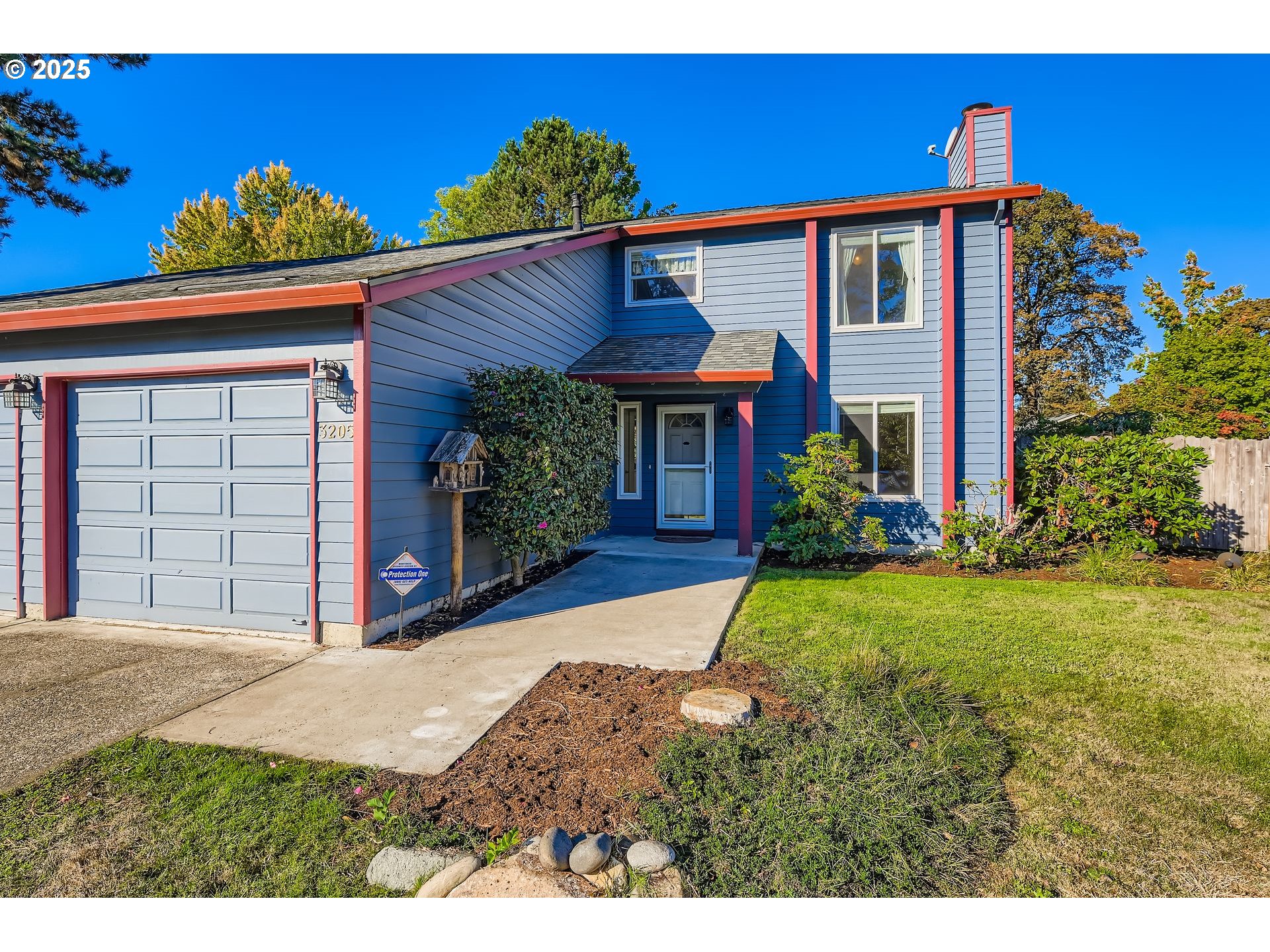 3205 Southwest 180th Place Beaverton, OR 97003 - Photo 2 of 47