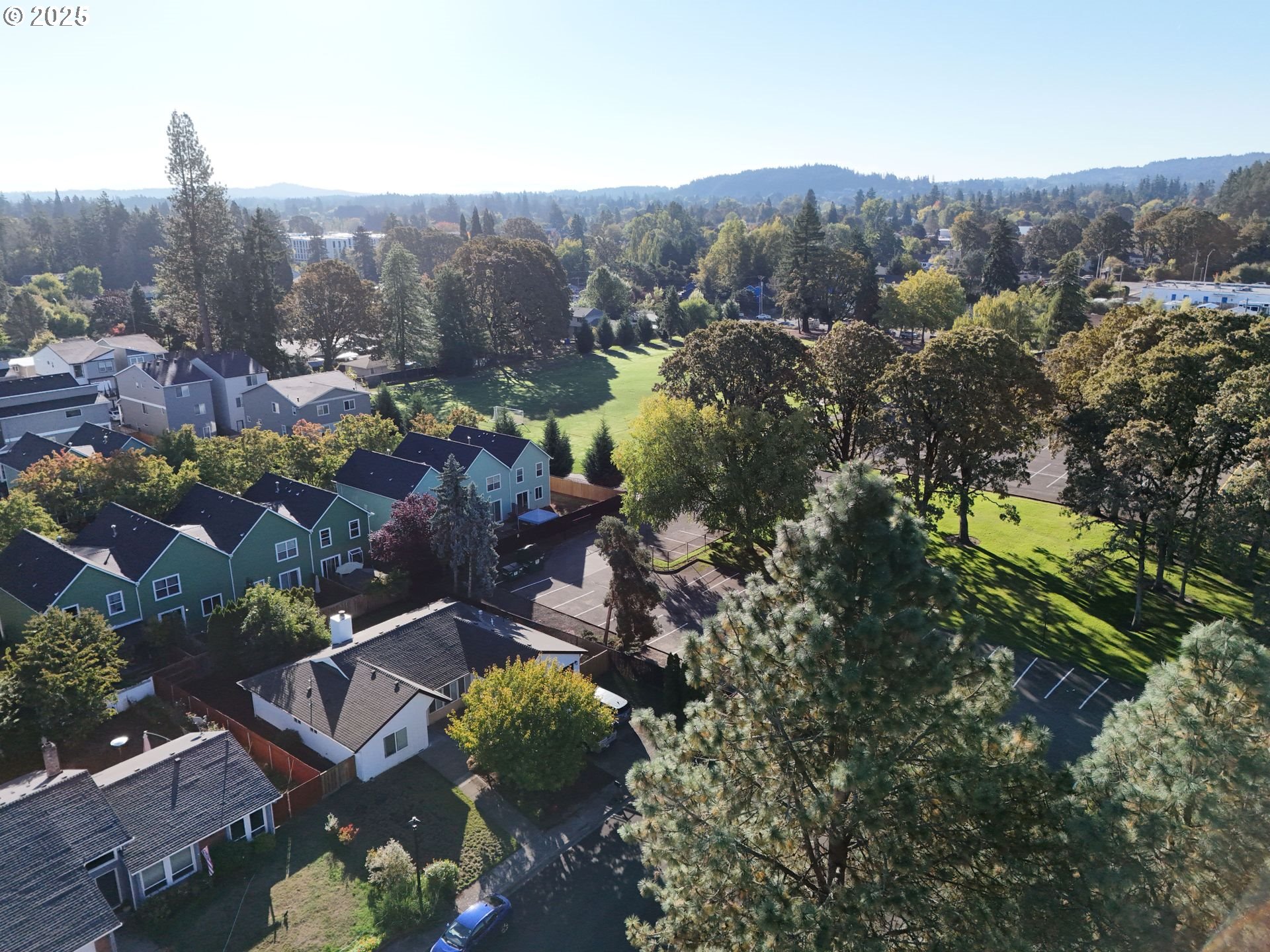 3205 Southwest 180th Place Beaverton, OR 97003 - Photo 35 of 47