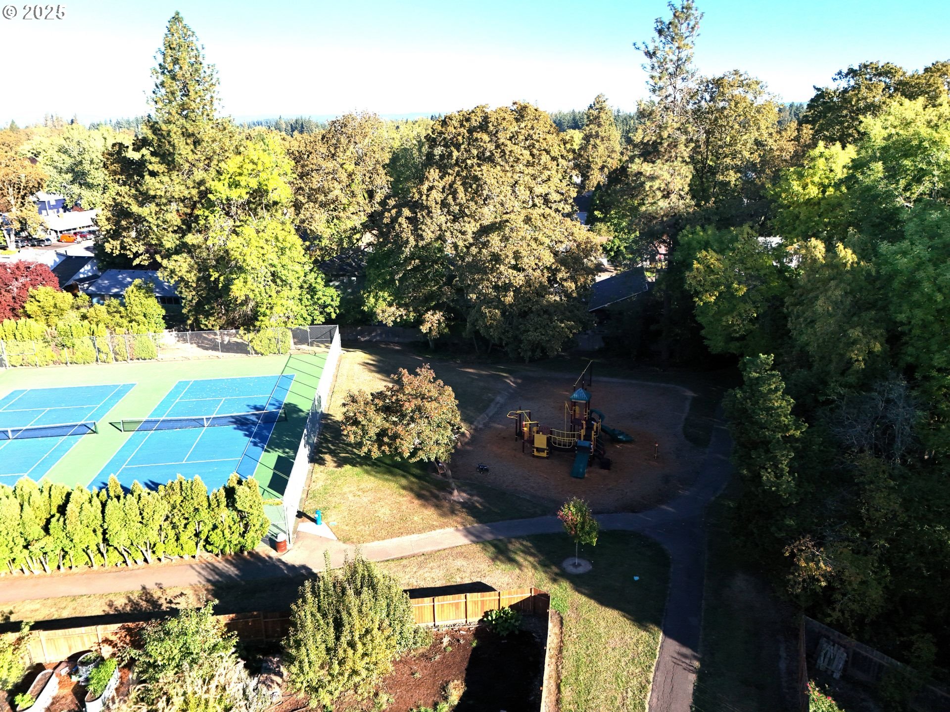 3205 Southwest 180th Place Beaverton, OR 97003 - Photo 39 of 47