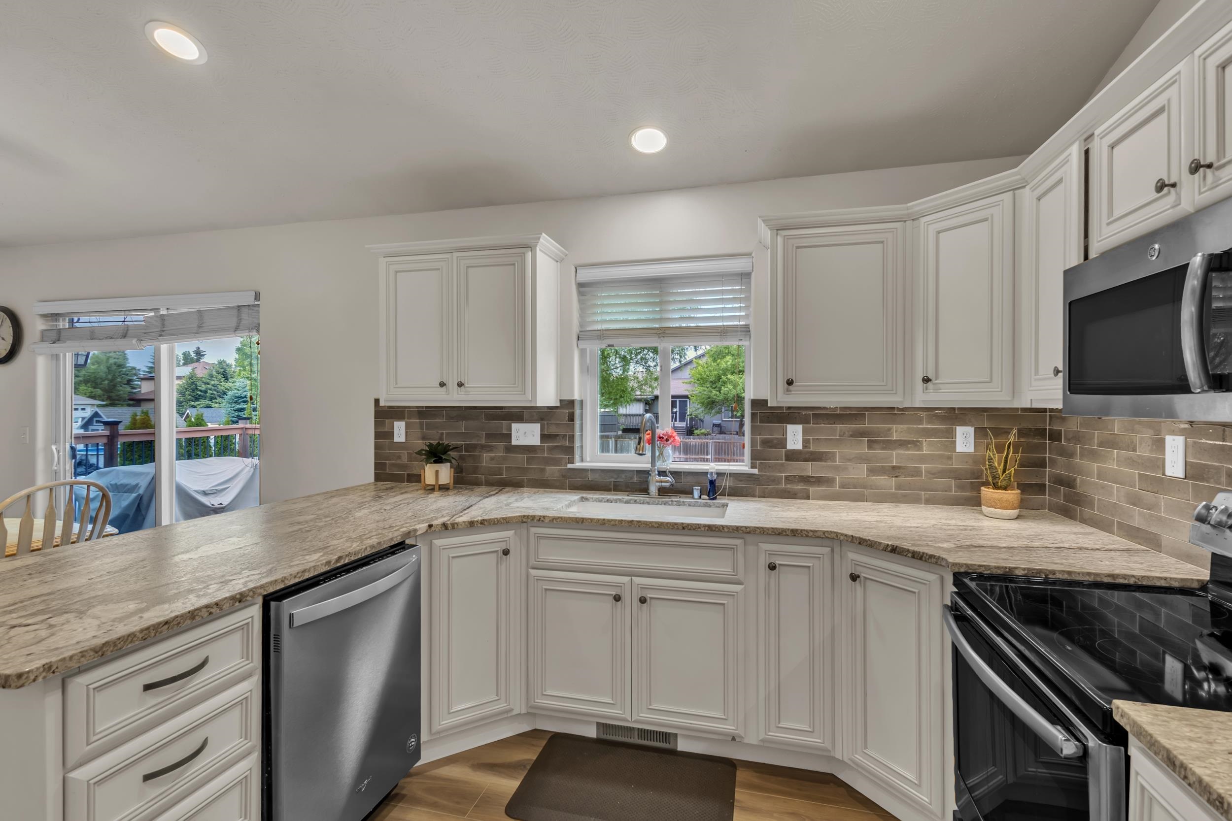 8716 North J Court Spokane, WA 99208 - Photo 12 of 50